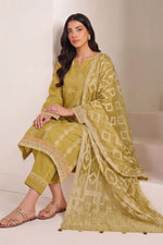 Load image into Gallery viewer, Premium Mal Chanderi Jacquard Lace Work Salwar Suit