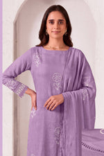 Load image into Gallery viewer, Malai Chanderi Placement Beads Lace Work Salwar Suit