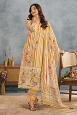 Load image into Gallery viewer, Yellow Stylish Cotton Printed Salwar Kameez With Hand Work