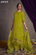 Load image into Gallery viewer, Green Color Pure Organza Khadi Print Casual Long Salwar Kameez With Hand Work