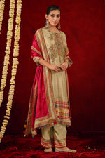 Load image into Gallery viewer, Luxury Silk Jacquard Velvet Dupatta Festive Wear Salwar Suit