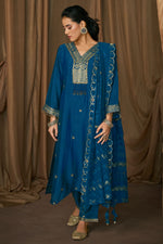 Load image into Gallery viewer, Bemberg Slub With Stylish Sequence Embroidered Designer Salwar Kameez
