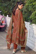 Load image into Gallery viewer, Premium Cotton Hand Block Print Casual Salwar Kameez