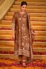 Load image into Gallery viewer, Pure Organza Jacquard Digital Print Embroidered Party Wear Salwar Kameez With Tissue Dupatta