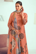 Load image into Gallery viewer, Elegant Malai Chanderi Jacquard Print Salwar Kameez