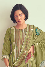 Load image into Gallery viewer, Green Pure Linen Digital Print With Embroidery Work Salwar Kameez
