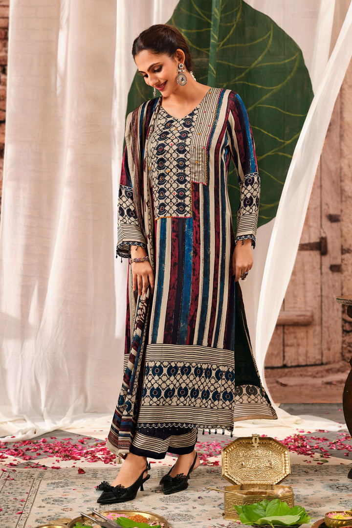 Designer Kutch Satin Embroidery Work Party Wear Salwar Suit