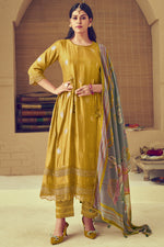 Load image into Gallery viewer, Pure Muslin Jacquard Sequence Embroidery Party Wear Salwar Kameez