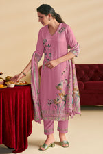 Load image into Gallery viewer, Pink Bemberg slub silk Trendy Digital Print Work Salwar Suit
