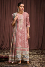 Load image into Gallery viewer, Pure Moga Silk Embroidery And Batik Print Long Salwar Kameez
