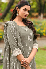 Load image into Gallery viewer, Pure Cotton Embroidery Hand Block Print Straight Cut Salwar Kameez
