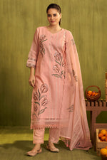 Load image into Gallery viewer, Premium Kota Checks Embroidered Lace Work Salwar Suit