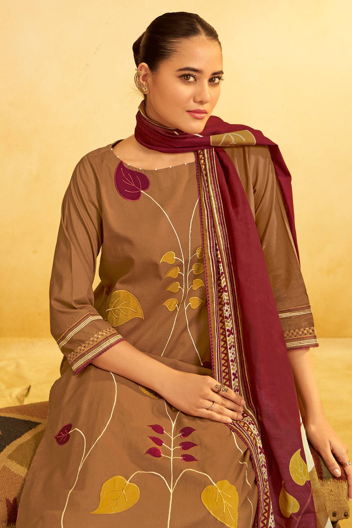 Stylish Pure Cotton Applique Embroidered Ethnic Salwar Kameez For Women