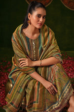 Load image into Gallery viewer, Luxury Kanjivaram Jacquard Festive Wear Salwar Suit With Tissue Gold Zari Dupatta