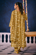 Load image into Gallery viewer, Brown Pure Premium Pashmina Digital Print Casual Salwar Suit
