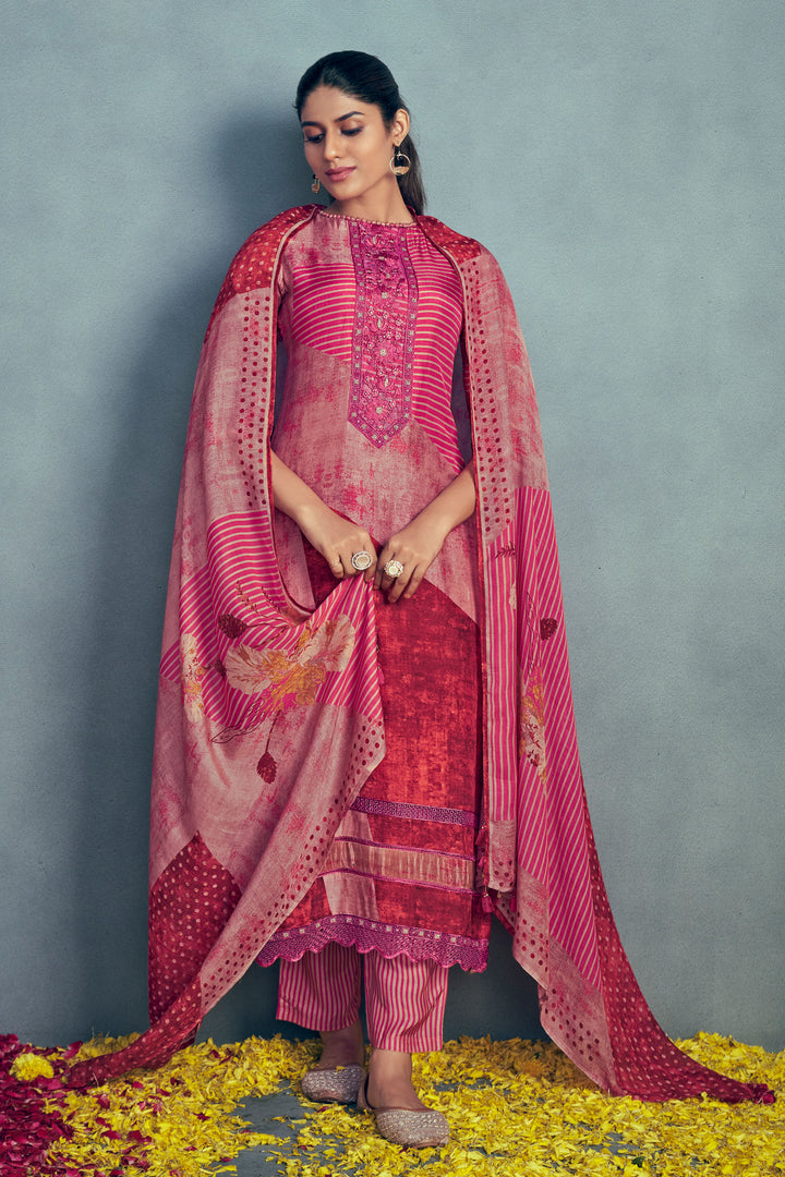 Pure Muslin Silk Digital Print Casual Salwar Kameez In Pink Color