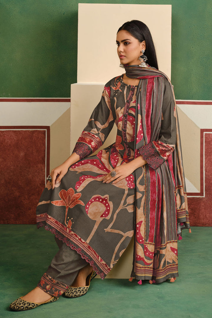 Pure Pashmina Designer Digital Print Casual Salwar Kameez