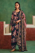 Load image into Gallery viewer, Premium Pashmina Printed Embroidery Patti Salwar Suit