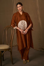 Load image into Gallery viewer, Brown Bemberg Slub Digital Print Readymade Top With Bottom
