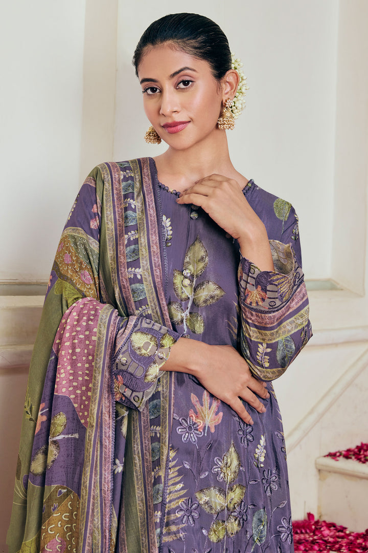 Distinguishable Digital Print Festive Wear Trendy Salwar Kameez