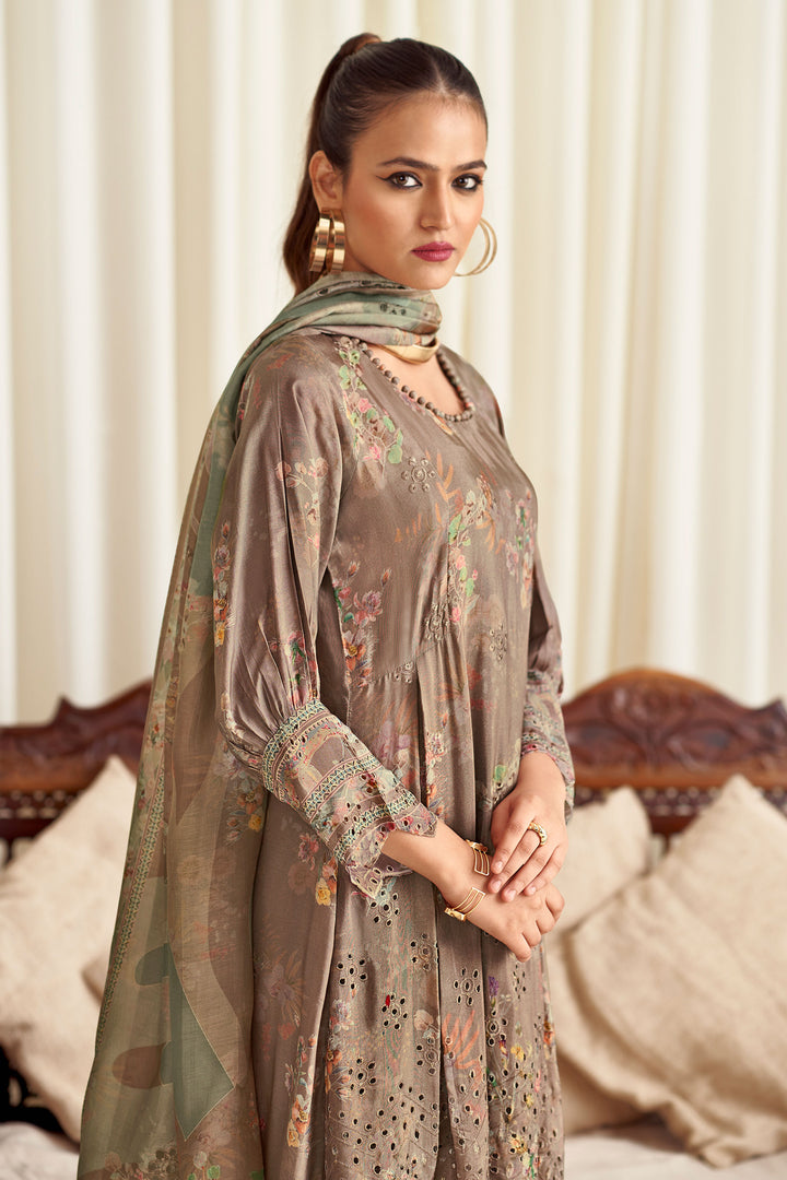 Pure Muslin Silk Fancy Borer Embroidery Digital Print Designer Salwar Kameez